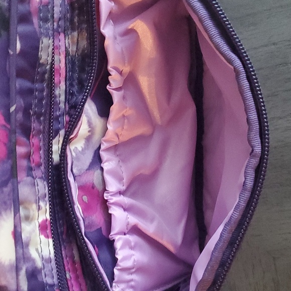 Lug crossbody bag - Picture 7 of 14